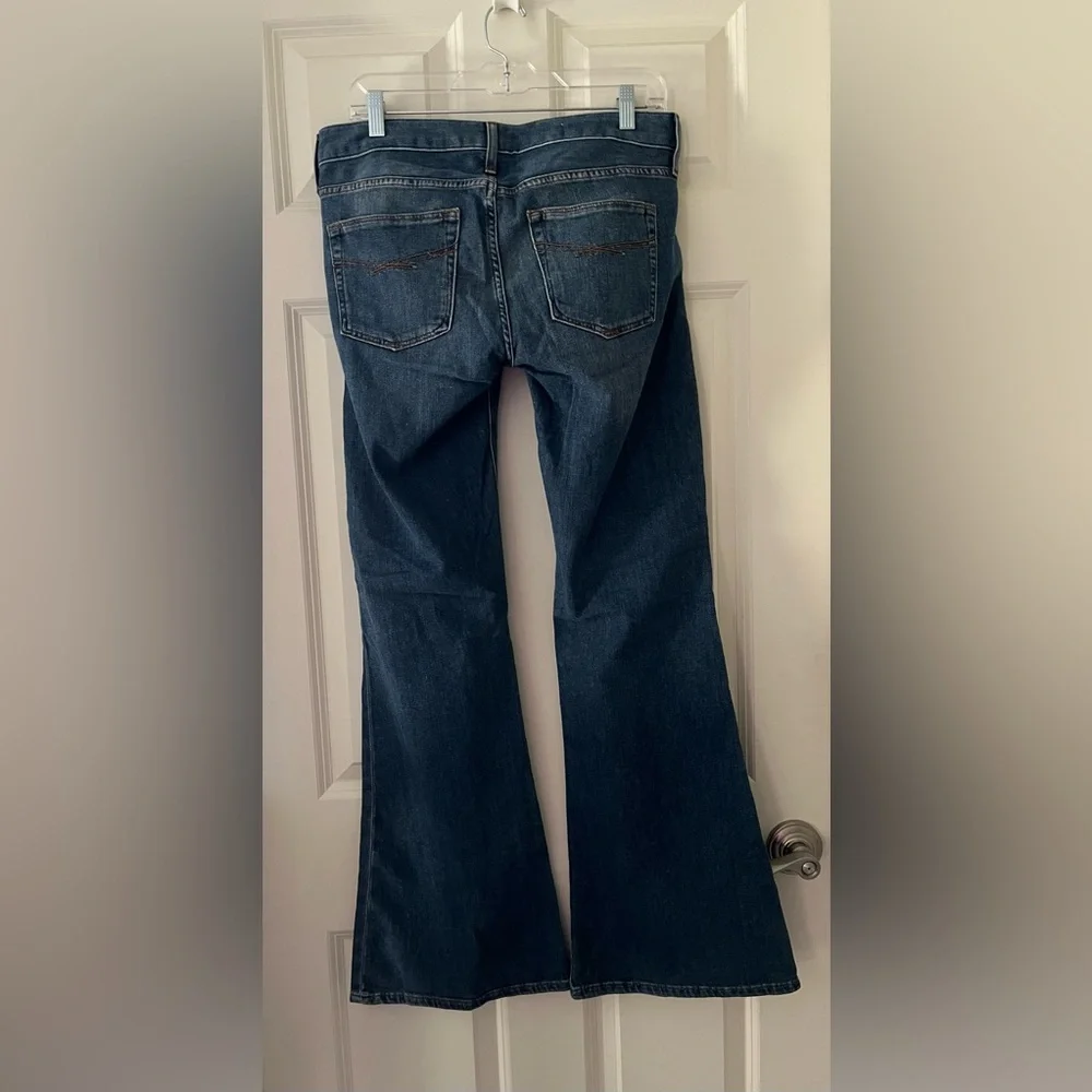 Women’s Gap 1969 Vintage Flare blue jeans size 10/30 70’s vibe